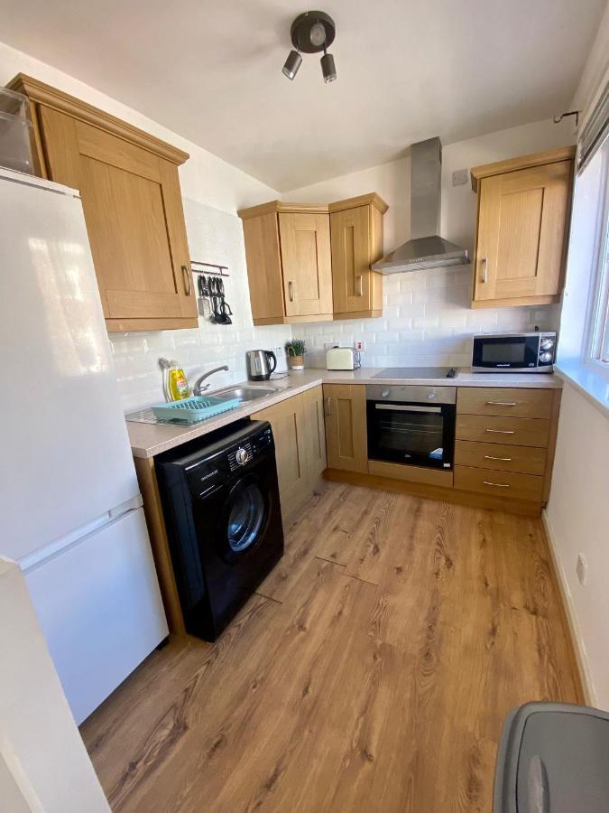 Central Lisburn Duplex Apartment Siren Stays Екстериор снимка