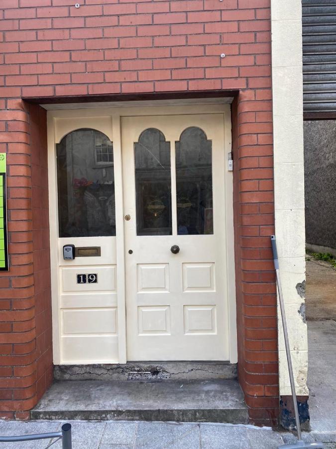 Central Lisburn Duplex Apartment Siren Stays Екстериор снимка