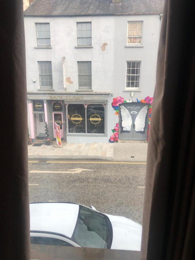 Central Lisburn Duplex Apartment Siren Stays Екстериор снимка
