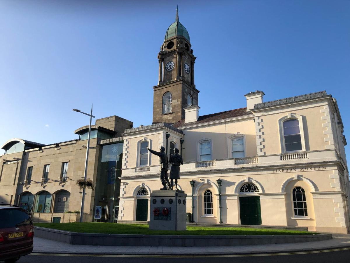 Central Lisburn Duplex Apartment Siren Stays Екстериор снимка